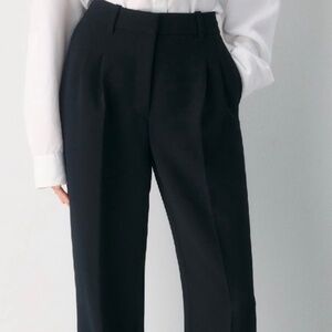 Aritzia Effortless Pants Black size 12 Tall